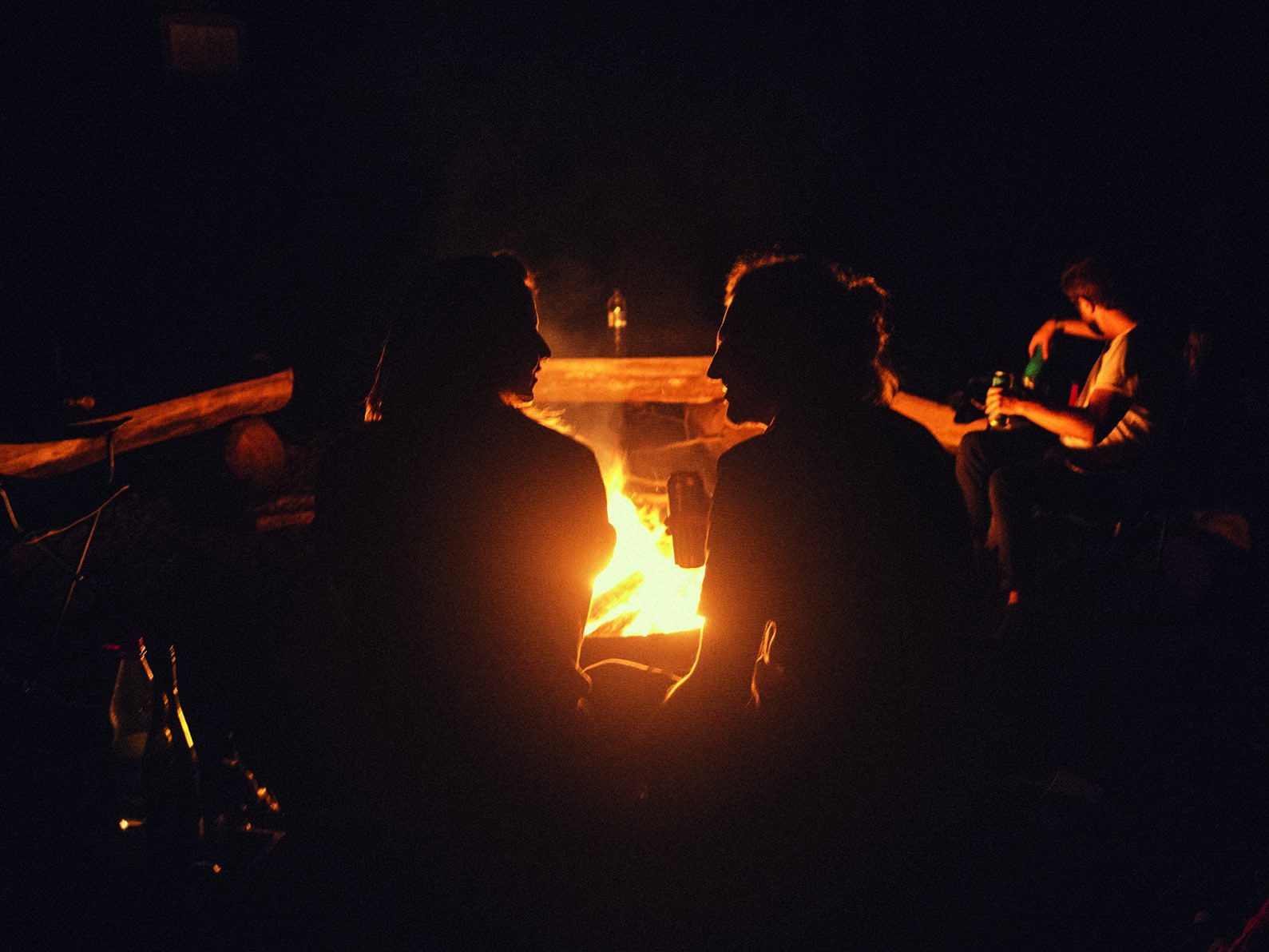 Lagerfeuer am Zeltplatz